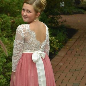 Flower girl dress 12/14.